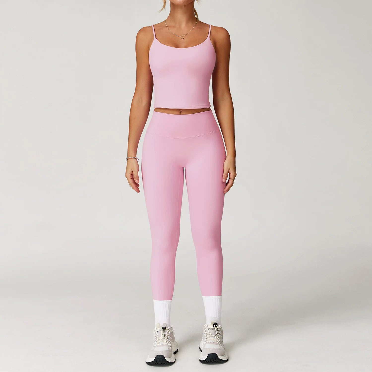 The Amore Seamless Set